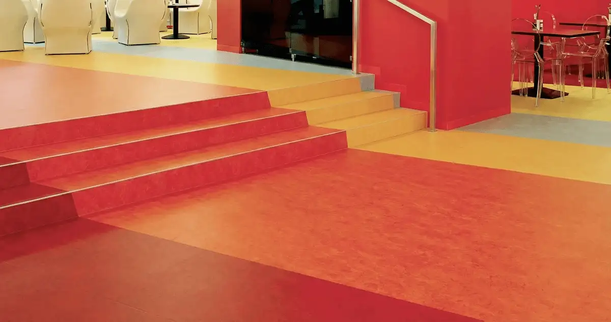 Snack bar with beautiful professionally installed linoleum flooring in Lakeland, FL